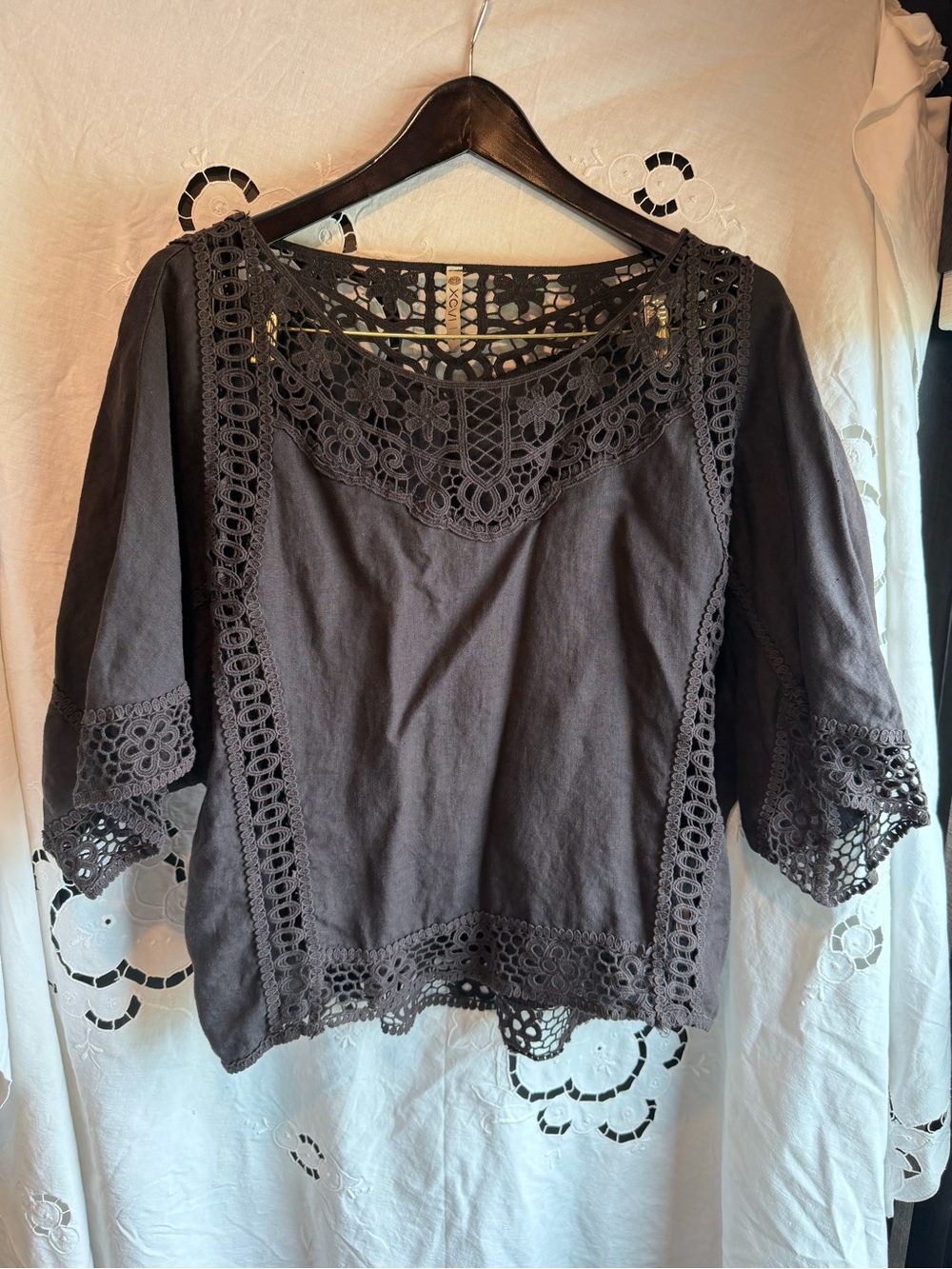 XCVI Black Linen Crochet Lace Boho Tunic Top Whimsigoth Romantic Size S cottage